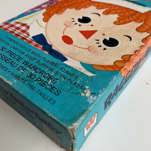 Raggedy  Ann and Andy Paper Dolls 1975 by Bobbs- Merrill Company - Picture 11 of 12